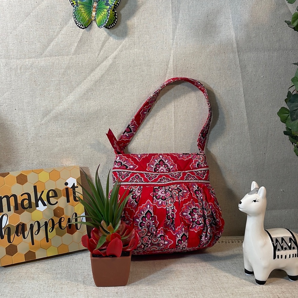 Small Vera Bradley Handbag